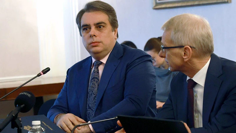 Асен Василев: Това е опит да се наложи най-пагубният бюджет в последните 25 години