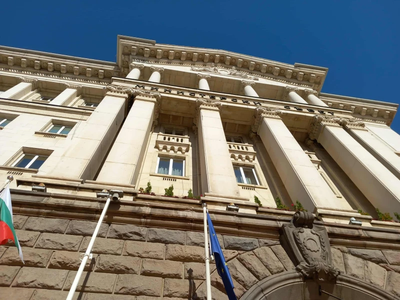 Освобождават от държавния резерв лични предпазни средства за приюти, домове за възрастни и болни хора