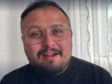 Историята на младия ром от България, който се превърна в опора за стотици сънародници в Германия