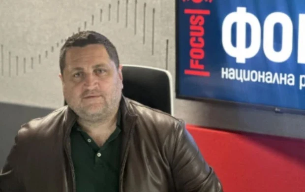 Проф. Каламарис: Гърция въвежда дигитални инструменти за защита на непълнолетните от алкохол, тютюневи и вейп продукти