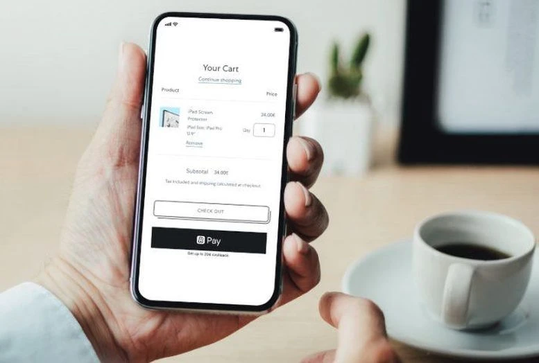 Клиентите на Booking вече могат да плащат чрез Revolut Pay