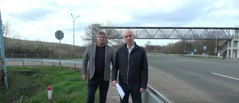 Кметът на Созопол стартира подписки за кръгово на село Атия и ремонт на моста на Черноморец