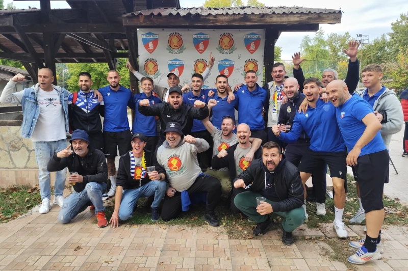 Рейс №11 се пълни за дербито! Спартак очаква мощен заряд от фенгрупата "Пиян Кичук"