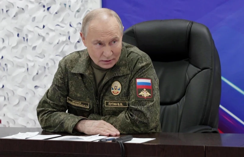 Песков не изключи възможността Путин да посети завзетите от Русия територи до края на декември