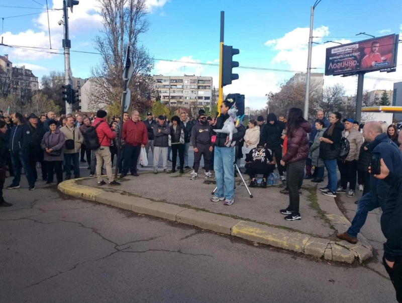 Протестиращи срещу реформата за паркиране в София: Няма никакъв смисъл да има нови зони
