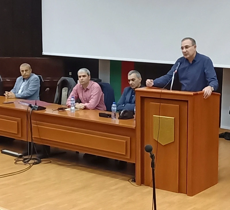 Гуцанов от Варна: Предстои да обявим голяма стъпка в осигуряването на достатъчно места за нуждаещите се наши майки и бащи