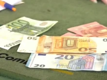Пенсионери: С българските пари ни лъжат, и с еврото ще ни лъжат