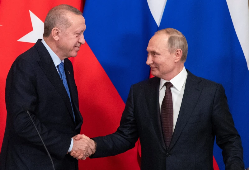 Ердоган към Путин: Турция ще продължи усилията си за постигане на мир в Украйна