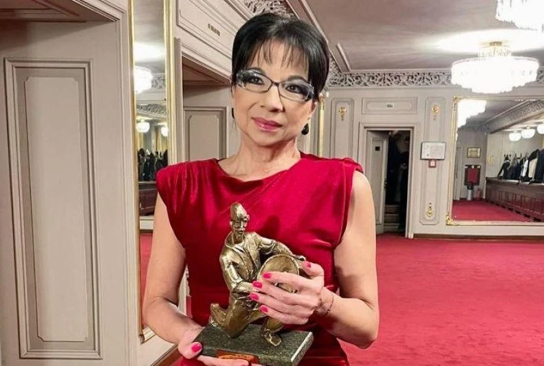 Цветанка Ризова стана баба на близначки