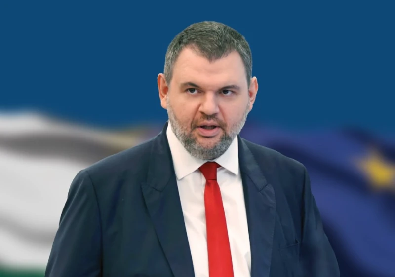 Пеевски към кметовете и общинските съветници от ДПС: Не пипайте местните данъци и такси една година