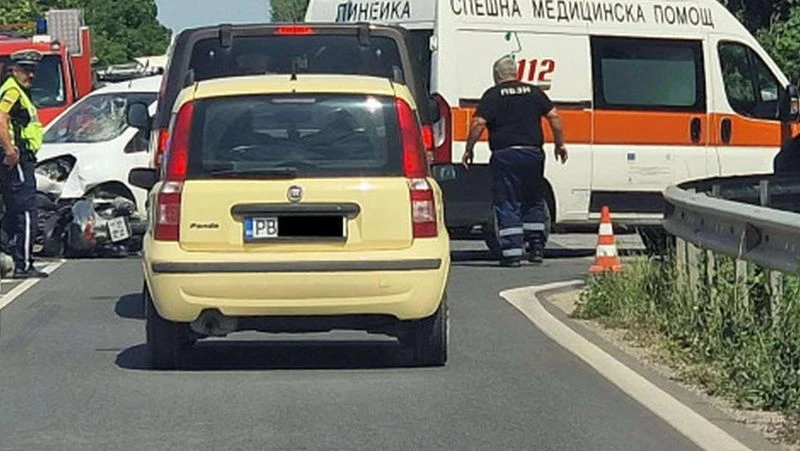Млад шофьор с камион е убил семейството на Околовръстното, детенце е с опасност за живота!