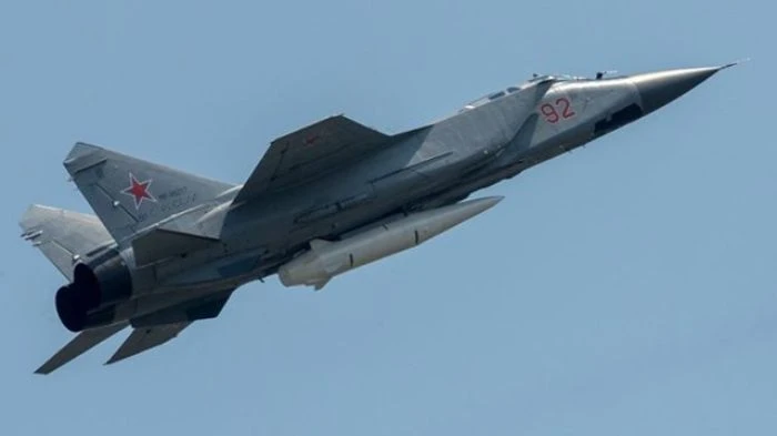 Мащабна въздушна тревога над Украйна след излитането на МиГ-31К с ракети "Кинжал"