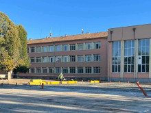 Училище, читалища и народна библиотека си подадоха ръка, за да свържат един пъзел на 100 години
