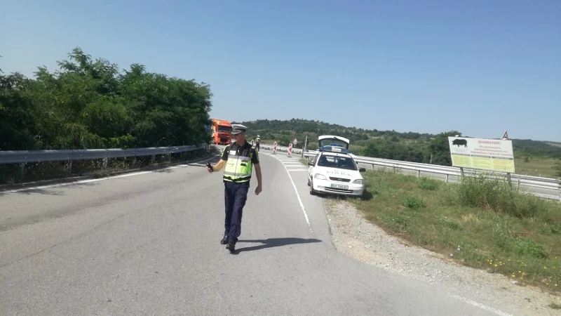 Санкции за 38 водачи при акция ROADPOL в Кюстендилско