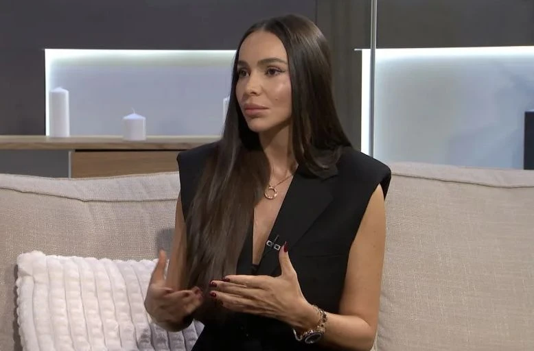 bTV дават трибуна на още една чалгарка