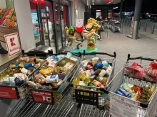 Благотворителната кампания "Купи и дари" в Пловдив продължава