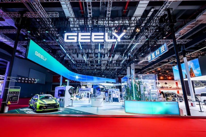 Geely навлиза все по-силно на българския пазар с иновации и конкурентни модели