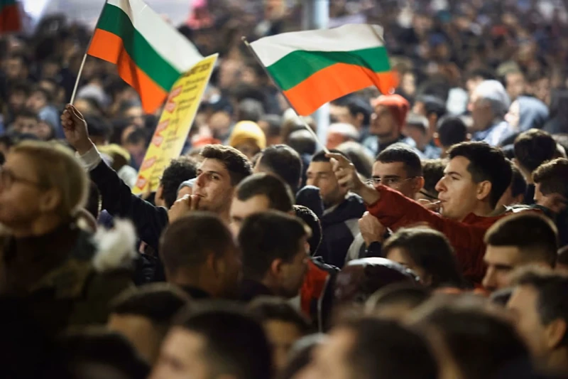 Западните медии за протеста в София: 20 000 протестиращи излязоха по улиците заради увеличението на данъците