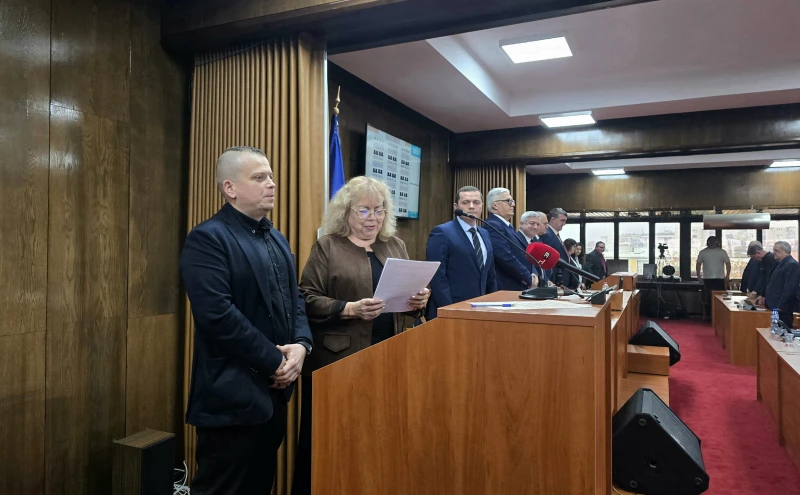 Нов общински съветник положи клетва на сесията на Общински съвет - Русе