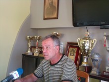 Костадин Костадинов: Всички билети ще бъдат 4 лв