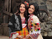Известна народна певица, родила наскоро, ще става баба