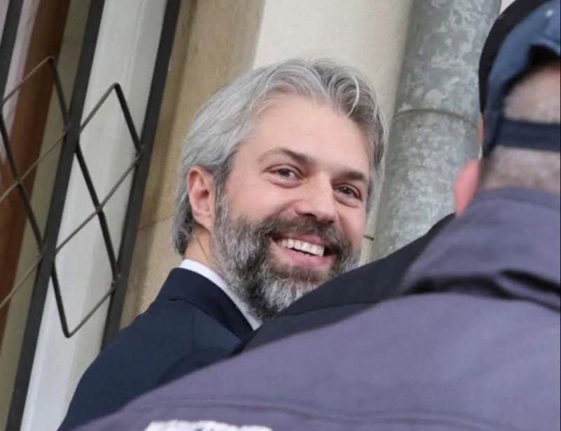 Мокрият печат на платежното за гаранцията от 200 хил. лв. за Благомир Коцев създаде проблем