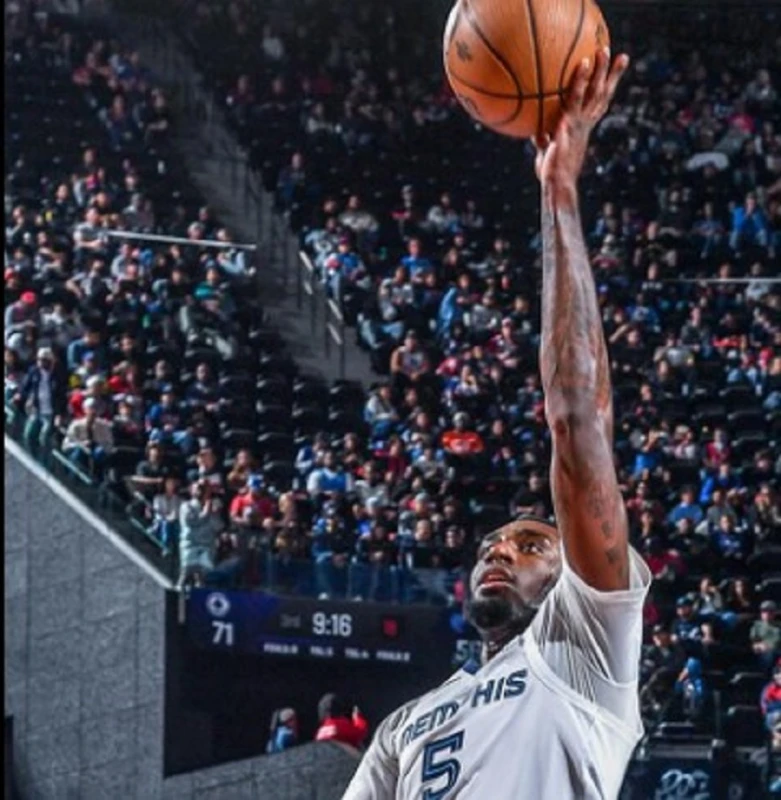 Драматични мачове се изиграха в NBA тази нощ