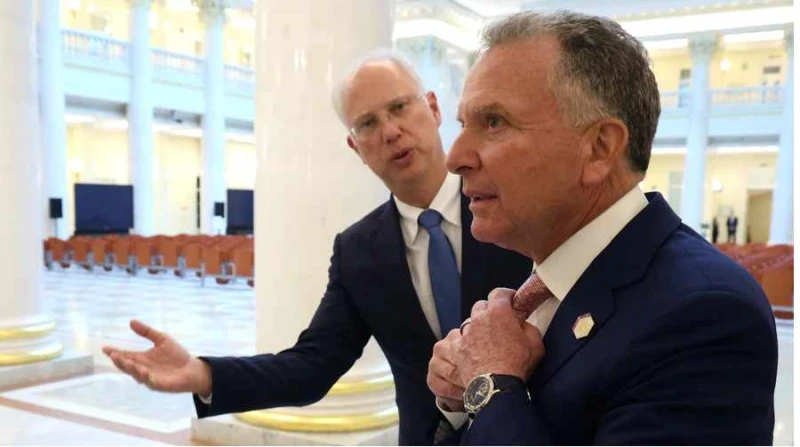 WSJ: Пратеникът на Путин изкуши преговарящите на Тръмп