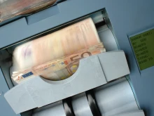 Българка в Хърватия: Много рядко банкоматите дават по 50 евро на цяла банкнота