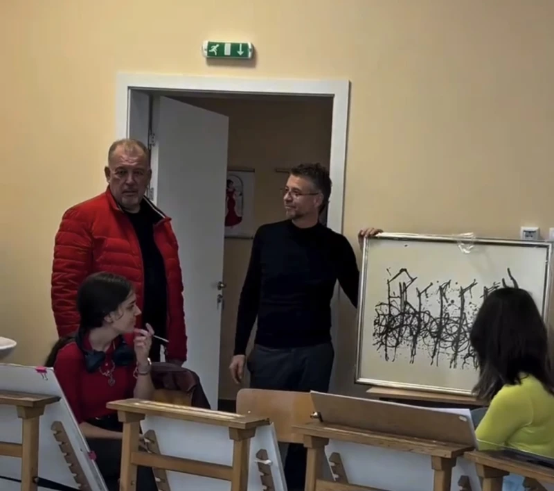 Картини на Георги Баев стават част от мисията "Нов роял за талантите на Бургас"