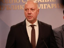 Желязков за поисканата оставка на правителството: Ние ще абдикираме последни