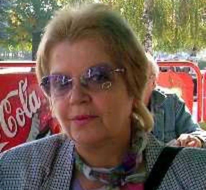 Почина Искра Димитрова