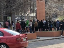 Ето с какво работно време ще са големите магазини по празниците