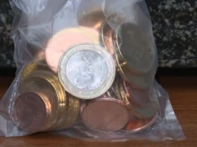 Задължителни за закупуване ли са стартовите пакети с евромонети?