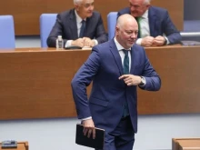 Шести вот на недоверие срещу кабинета "Желязков"
