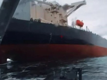 Украински дронове удариха руски танкер в Черно море