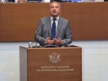 Драгомир Стойнев: За съжаление вървим с гордо вдигната глава към нов хаос