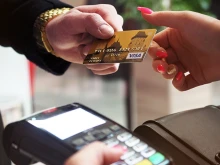 Шефката на VISA България: Курсът на еврото е фиксиран и няма как при плащане с карта да се различава от официалния