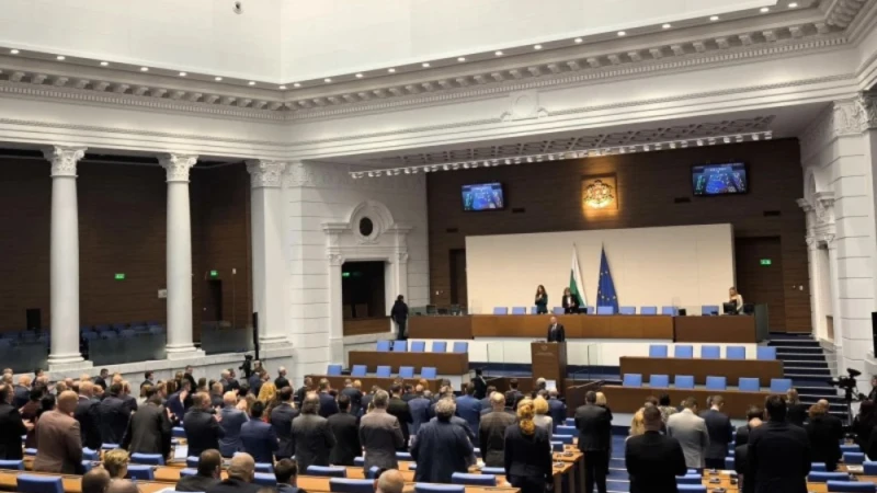 На второ четене: Народните представители приеха удължителния закон за бюджета 