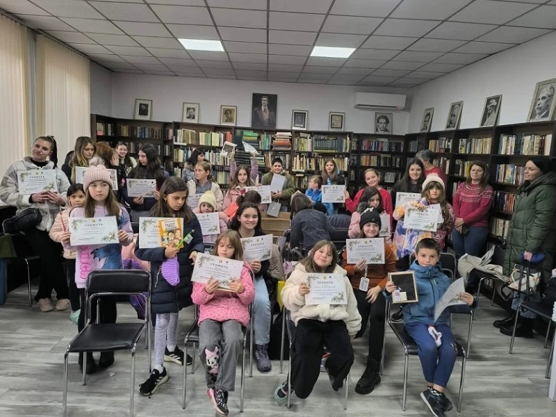 28 деца се включиха в конкурса на община Чепеларе за Коледна приказка