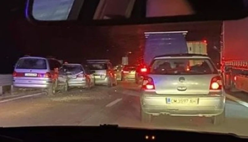 Установена е самоличността на прегазения човек на АМ "Тракия"
