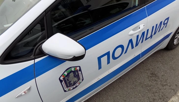 Разследват кражба от лек автомобил в Русе