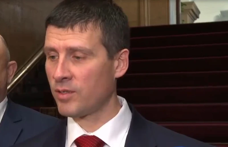 Ивелин Михайлов: Ако се приемат поправките в изборния кодекс, както ги гласуваха на първо четене, Тодор Живково време ще ни се стори демократично