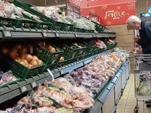 Рекордни намаления: Пуснаха зеленчуци за по 11 стотинки на килограм, но не в България