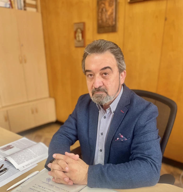Д-р Даниел Илиев, директор на МОБАЛ "Д-р Стефан Черкезов": Имаме нужда от повече разбиране и толерантност