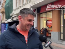 Пловдивчанин: Вярвам в Дядо Коледа, защото портфейлът ми олеква
