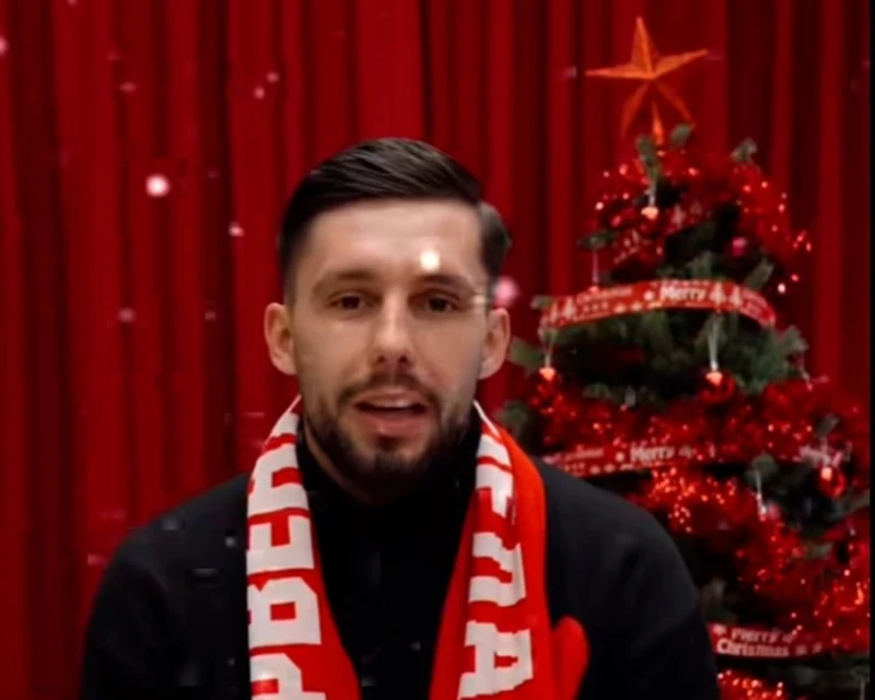 Играчи на ЦСКА с послания за Коледа към феновете