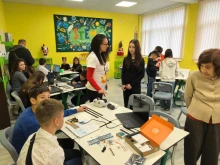 Откриха STEM център в пловдивско училище