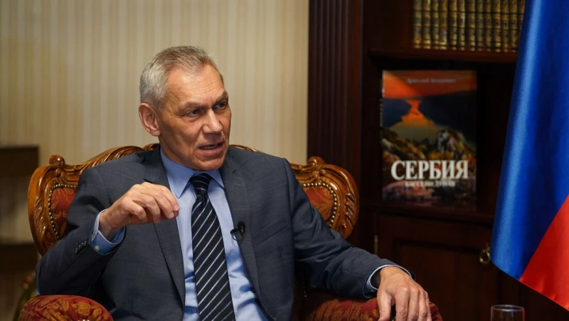 Руският посланик в Сърбия: Търси се решение за "НИС"