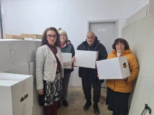 300 хранителни пакета достигнаха до хора в нужда в "Западен"